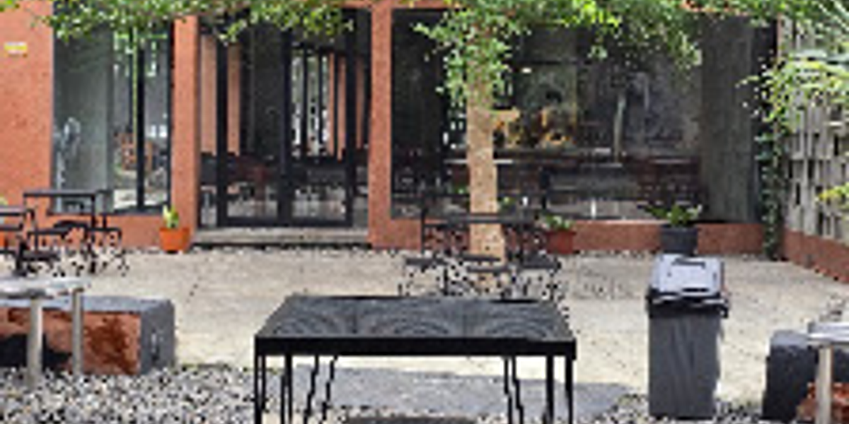 Fivora Coffee and Eatery